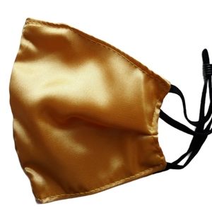 Silk face mask with nose wire